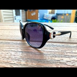 Women boutique sunglasses